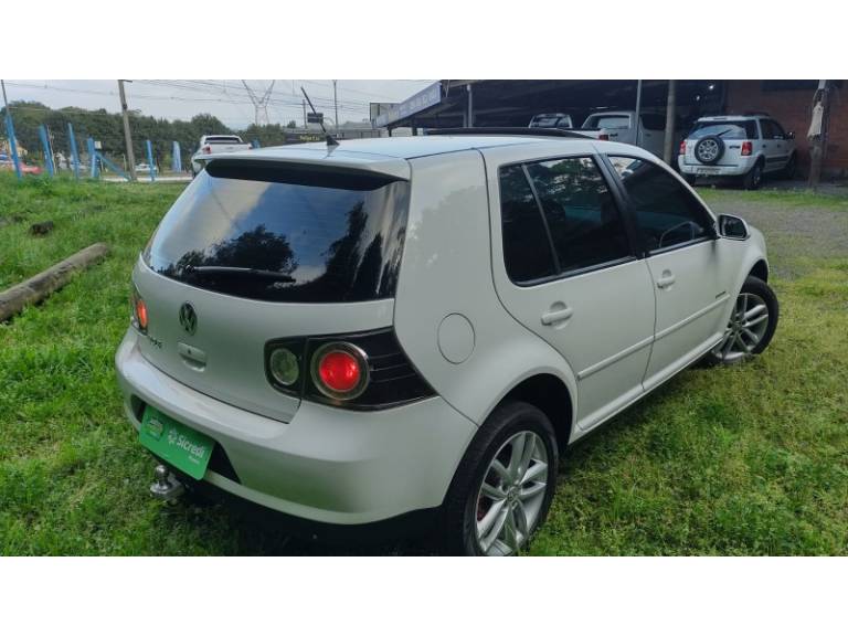 VOLKSWAGEN - GOLF - 2010/2011 - Branca - R$ 48.800,00