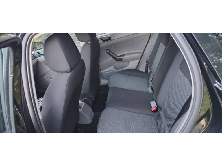 VOLKSWAGEN - POLO - 2018/2018 - Preta - R$ 63.500,00
