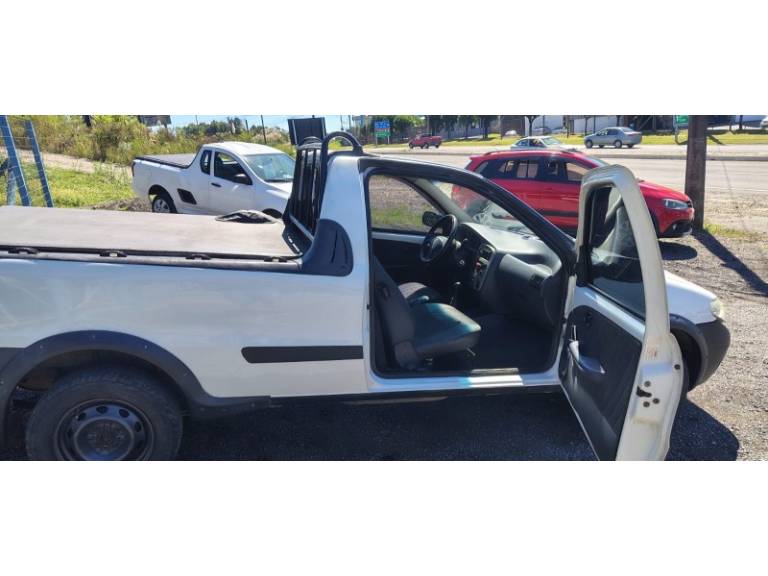 FIAT - STRADA - 2008/2008 - Branca - R$ 29.900,00