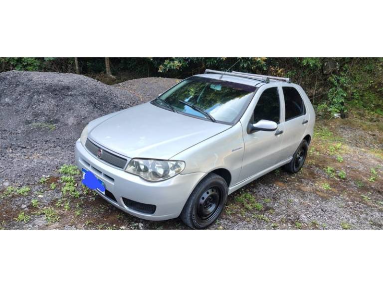 FIAT - PALIO - 2010/2010 - Prata - R$ 26.000,00