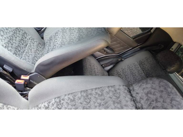 FIAT - PALIO - 2010/2010 - Prata - R$ 26.000,00