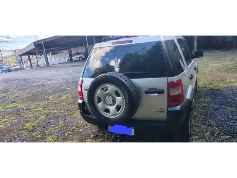 FORD - ECOSPORT - 2006/2006 - Prata - R$ 28.000,00