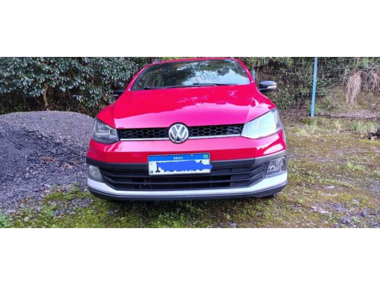VOLKSWAGEN - FOX - 2017/2018 - Vermelha - R$ 65.000,00