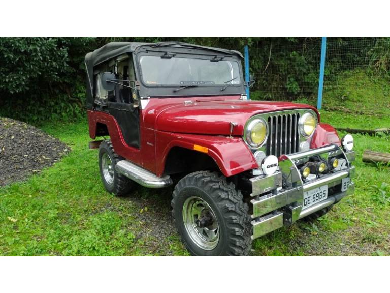 FORD - JEEP - 1961/1961 - Vermelha - R$ 85.000,00