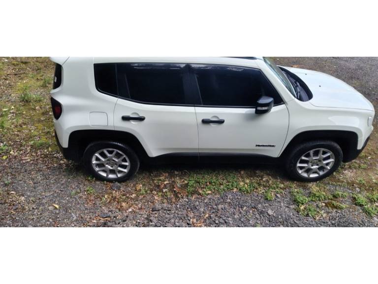JEEP - RENEGADE - 2021/2021 - Branca - R$ 79.000,00