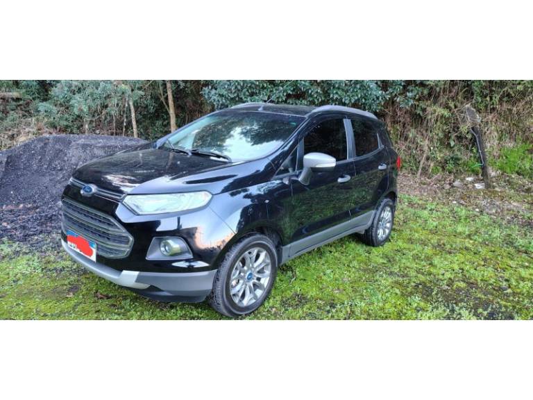 FORD - ECOSPORT - 2013/2014 - Preta - R$ 55.800,00