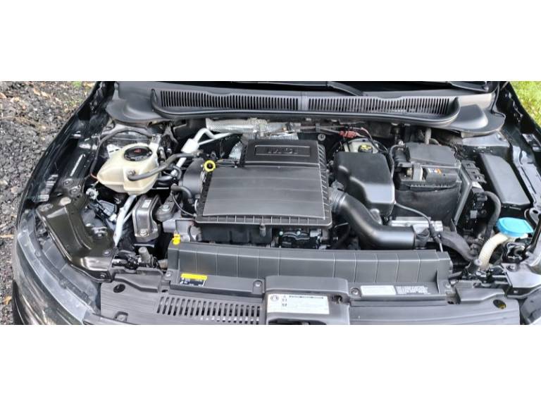 VOLKSWAGEN - POLO - 2018/2018 - Preta - R$ 63.500,00